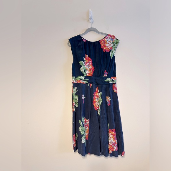 Boden Navy Floral Midi Dress TALL - Picture 2 of 9
